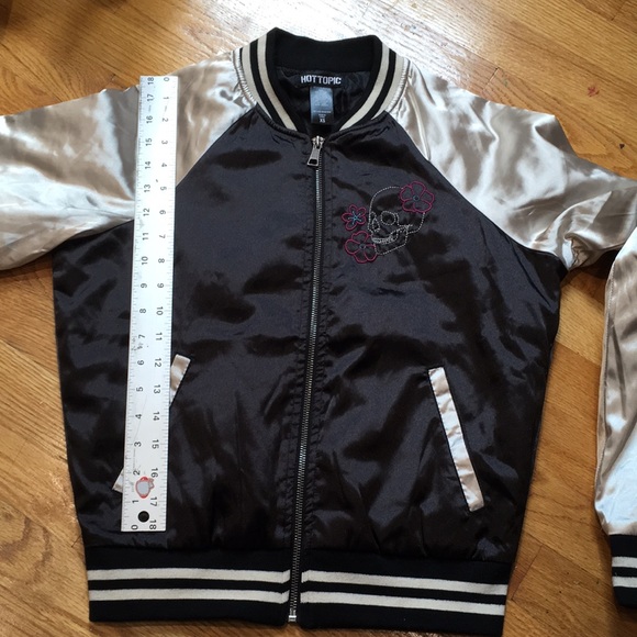 Hot topic bomber jacket - Picture 11 of 11